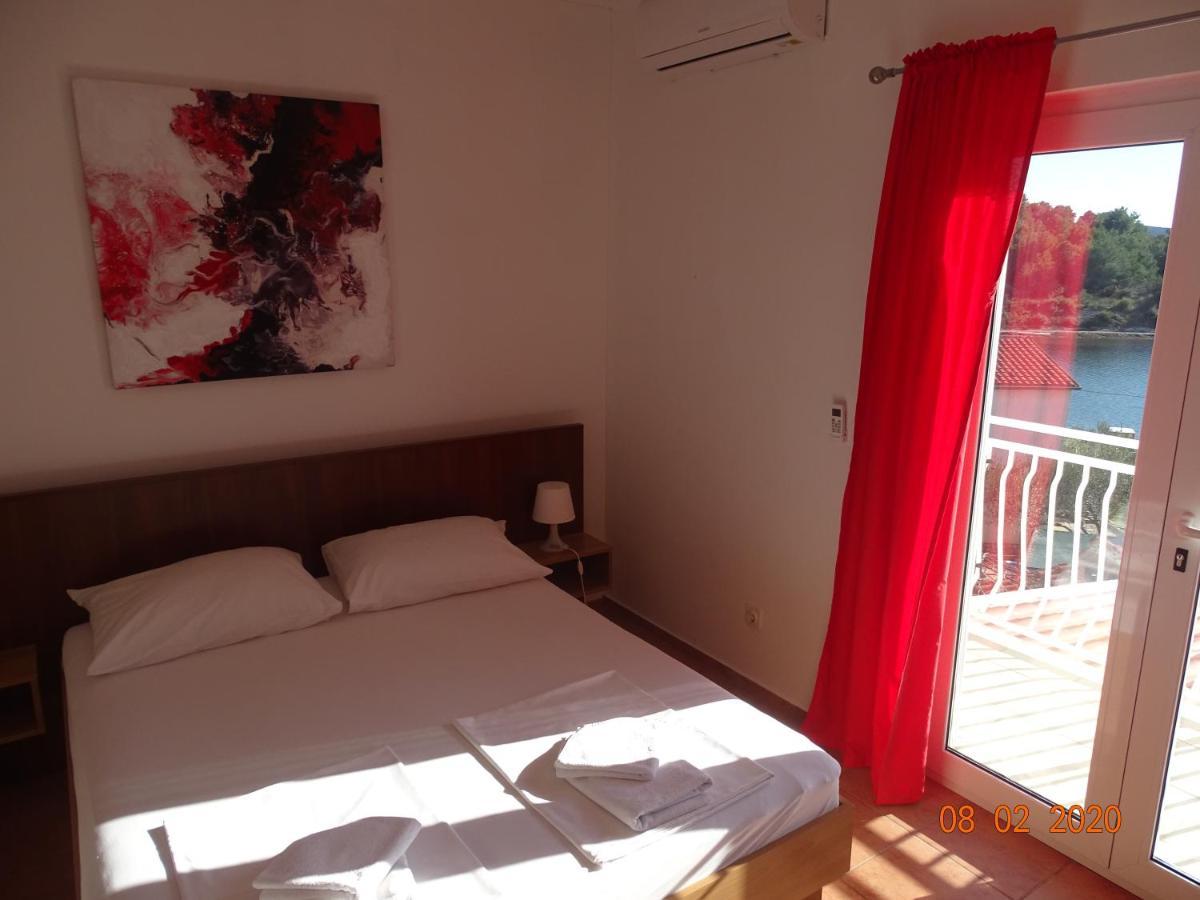 Apartments Antea & Magdalena Pirovac Extérieur photo