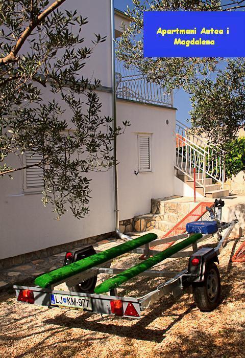 Apartments Antea & Magdalena Pirovac Extérieur photo