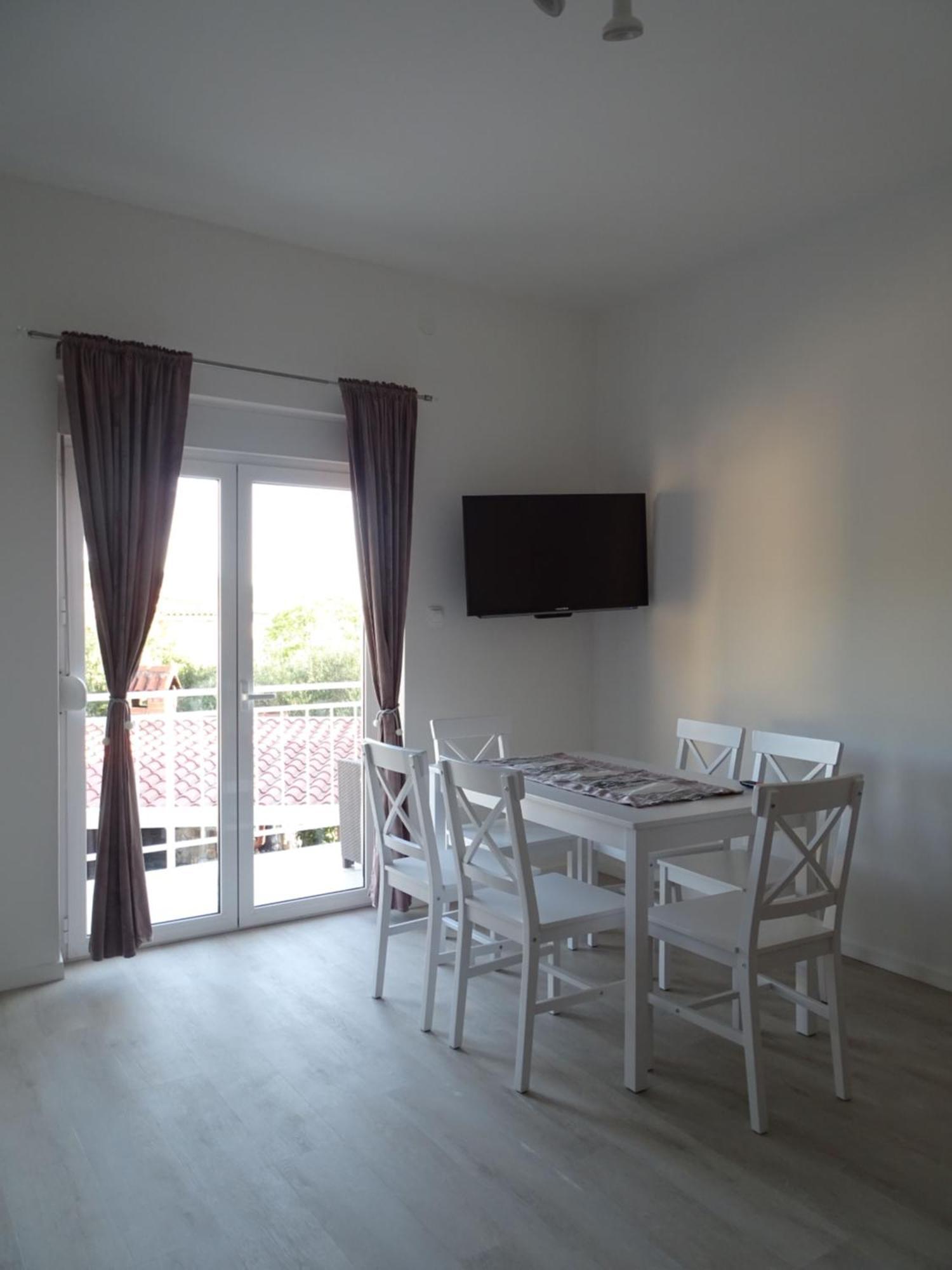 Apartments Antea & Magdalena Pirovac Extérieur photo