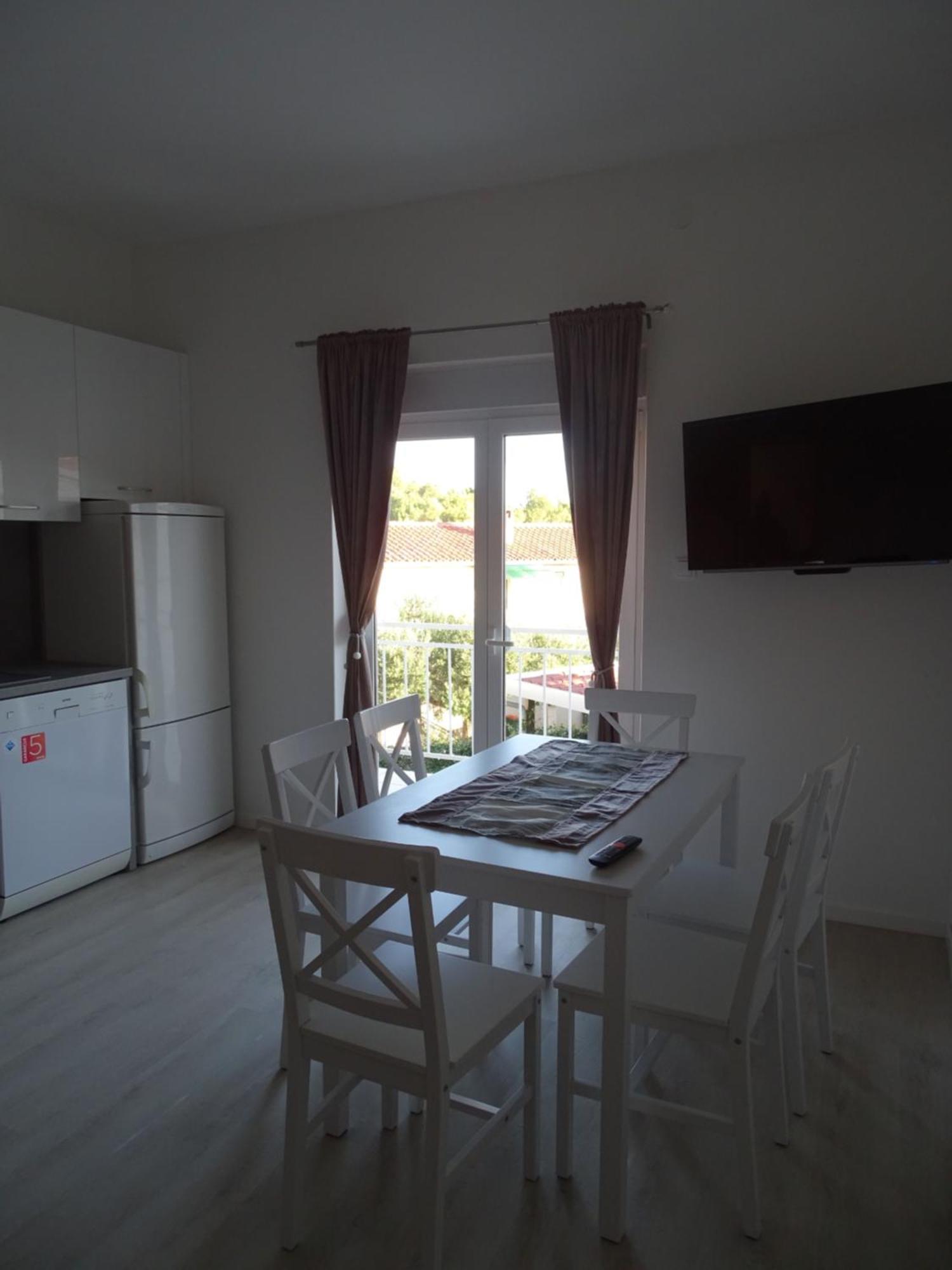 Apartments Antea & Magdalena Pirovac Extérieur photo