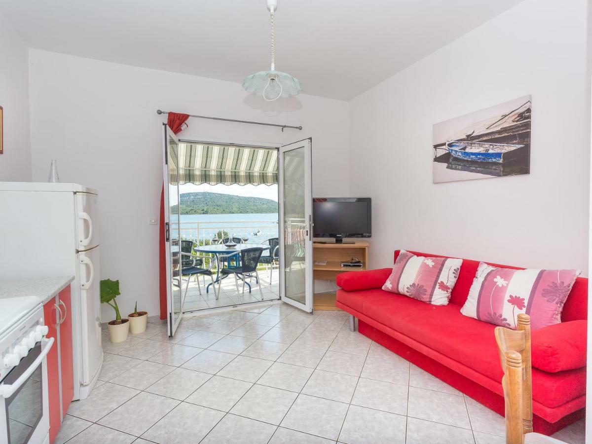 Apartments Antea & Magdalena Pirovac Extérieur photo